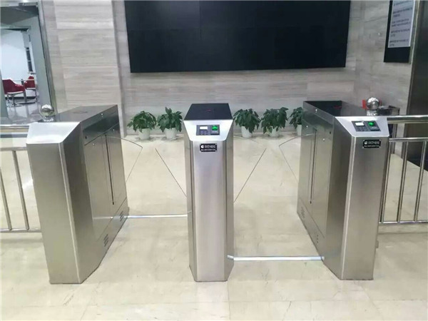 南皮祝贺阿波罗人行通道闸管理系统安装完成